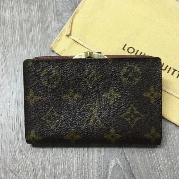 Louis Vuitton Monogram Wallet with Coin Purse - Picture 2 of 5